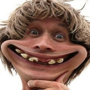 Meet your Posher, Bee